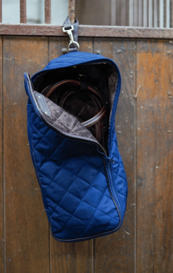 Transport your bridle in complete safety